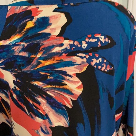 🎈Dana Buchman L Floral  Tunic - Picture 14 of 14